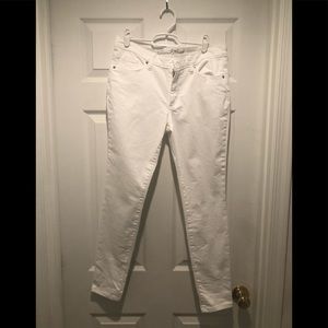 Target universal thread white jeans